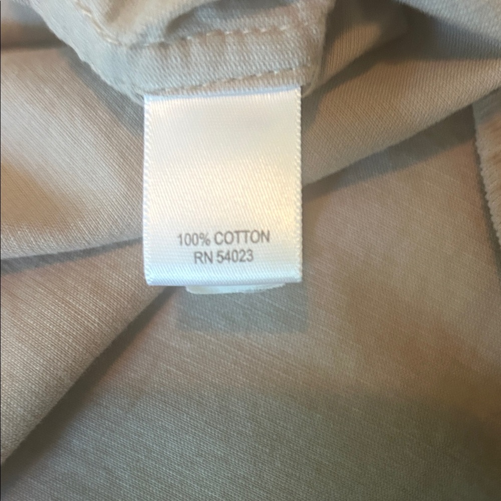 Banana Republic Men's Casual Button Down Shirt - brown corduroy. - Picture 5 of 6